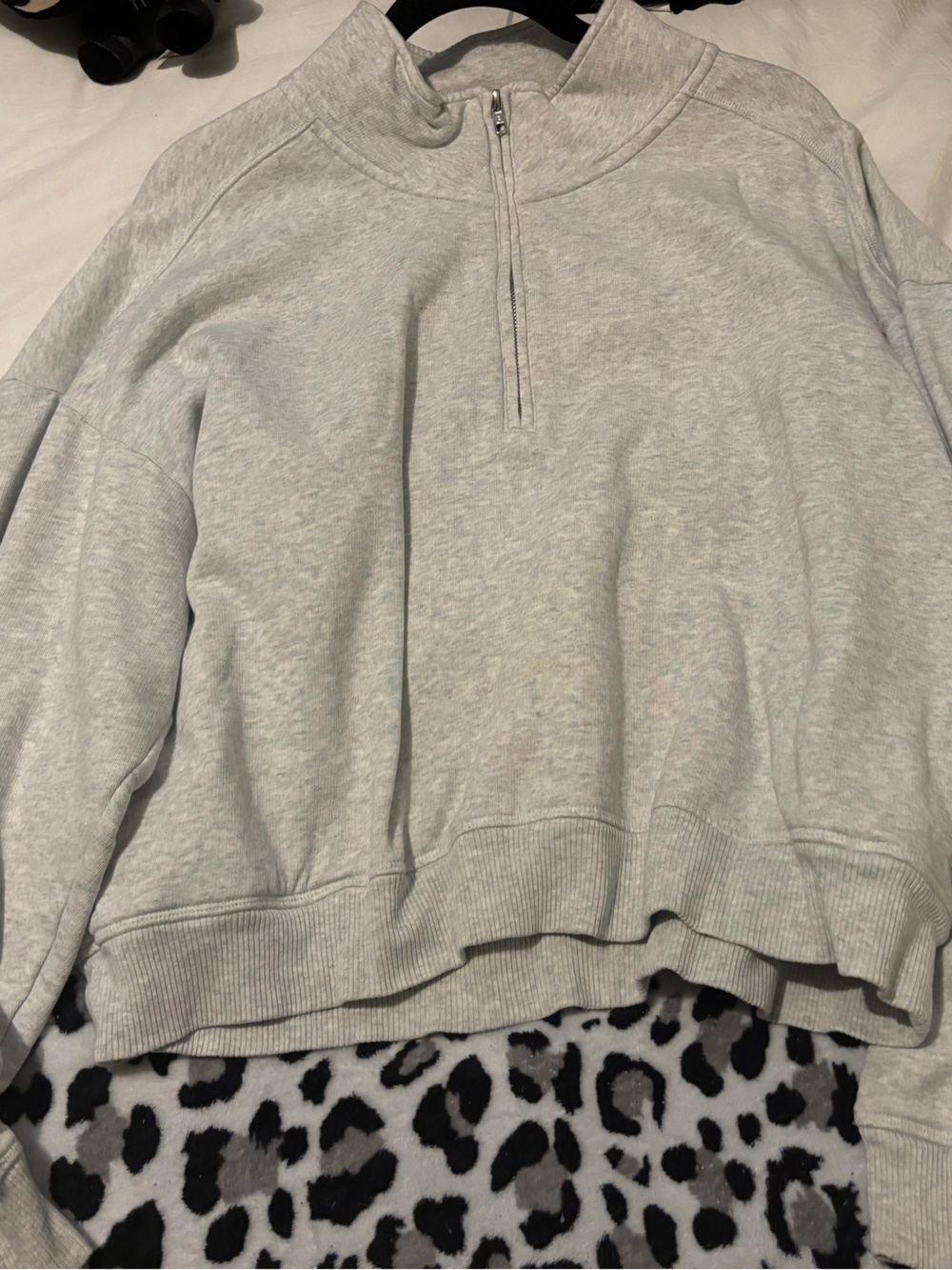 Gray pink sweater